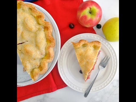 Cranberry-Apple Pie by Cooking with Manuela