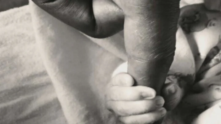 Idris Elba shares adorable pic of his new baby Win...
