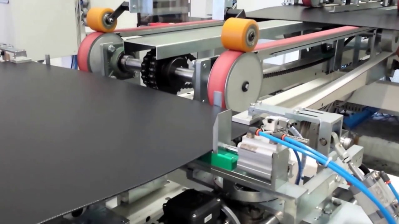 Automatic Layer Pad / Inter Layer Sealing Machine for PP hollow profile and bubble guard sheet