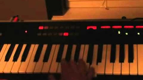 Korg R3 Keyboard "Synth Solo"
