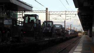 104年6月2日6706次軍列大開油門過保安車站