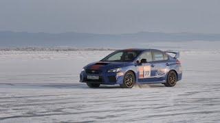 Subaru WRX STI мчит по льду озера Байкал