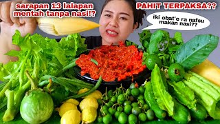 MUKBANG 13 RAW VEGETABLES WITHOUT RICE, BANANA HEART, PAPAYA STICKS, YOUNG JENGKOL LEUNCA