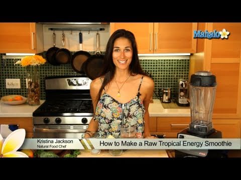 how-to-make-a-raw-tropical-energy-smoothie