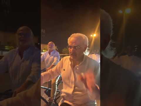 تواضع الأمير الوليد بن طلال حفظه الله مع البنات اكسبلور