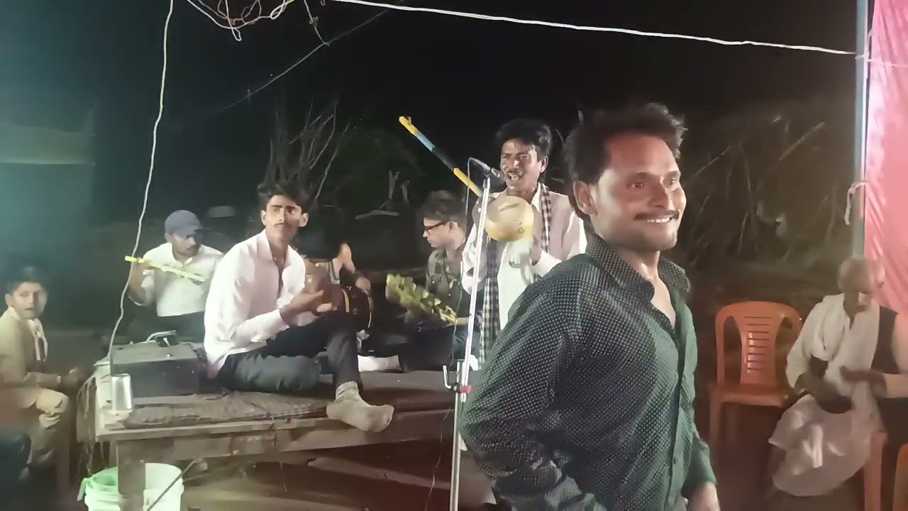 Kamta ahirwar tamura bhajan gram bhanga