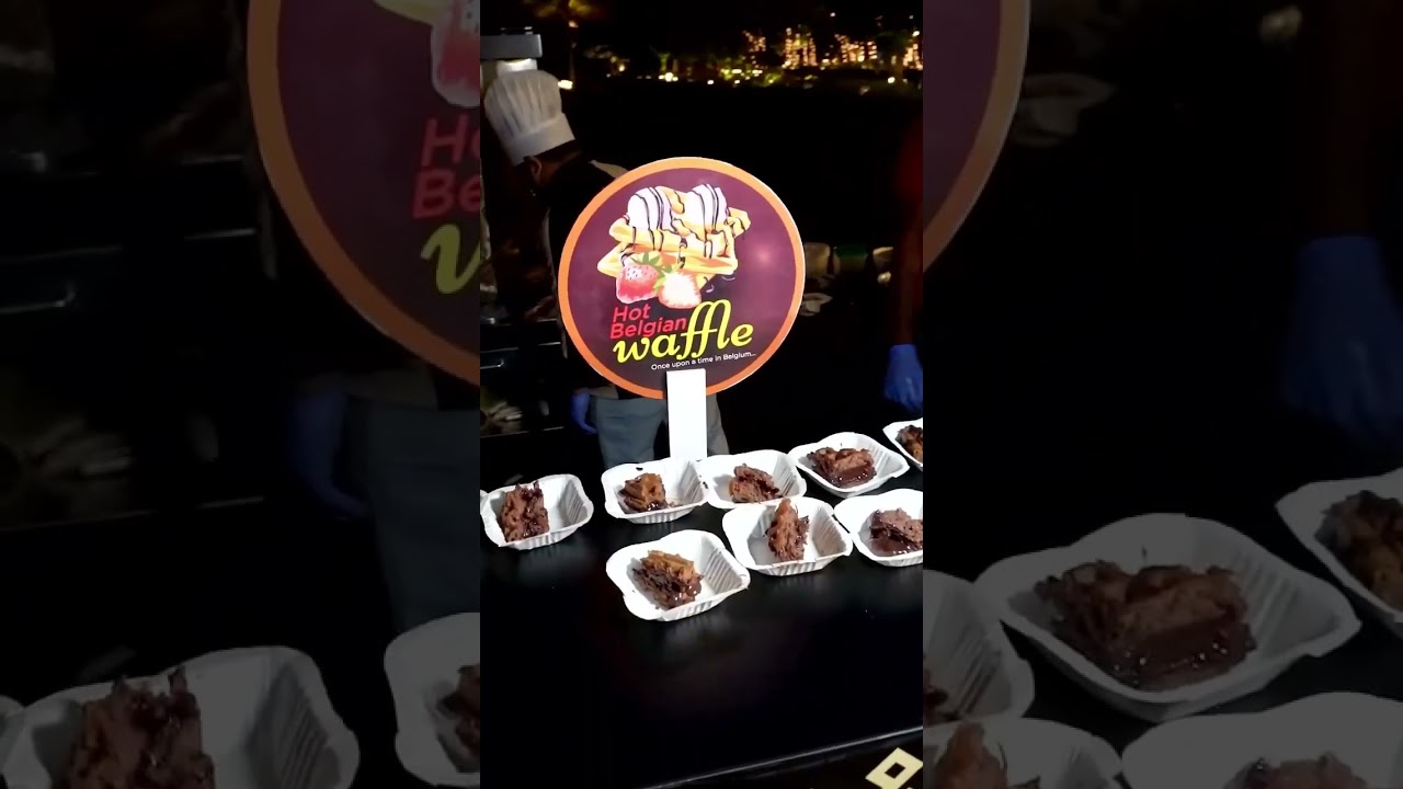 Life is short,Eat desserts first 😍  