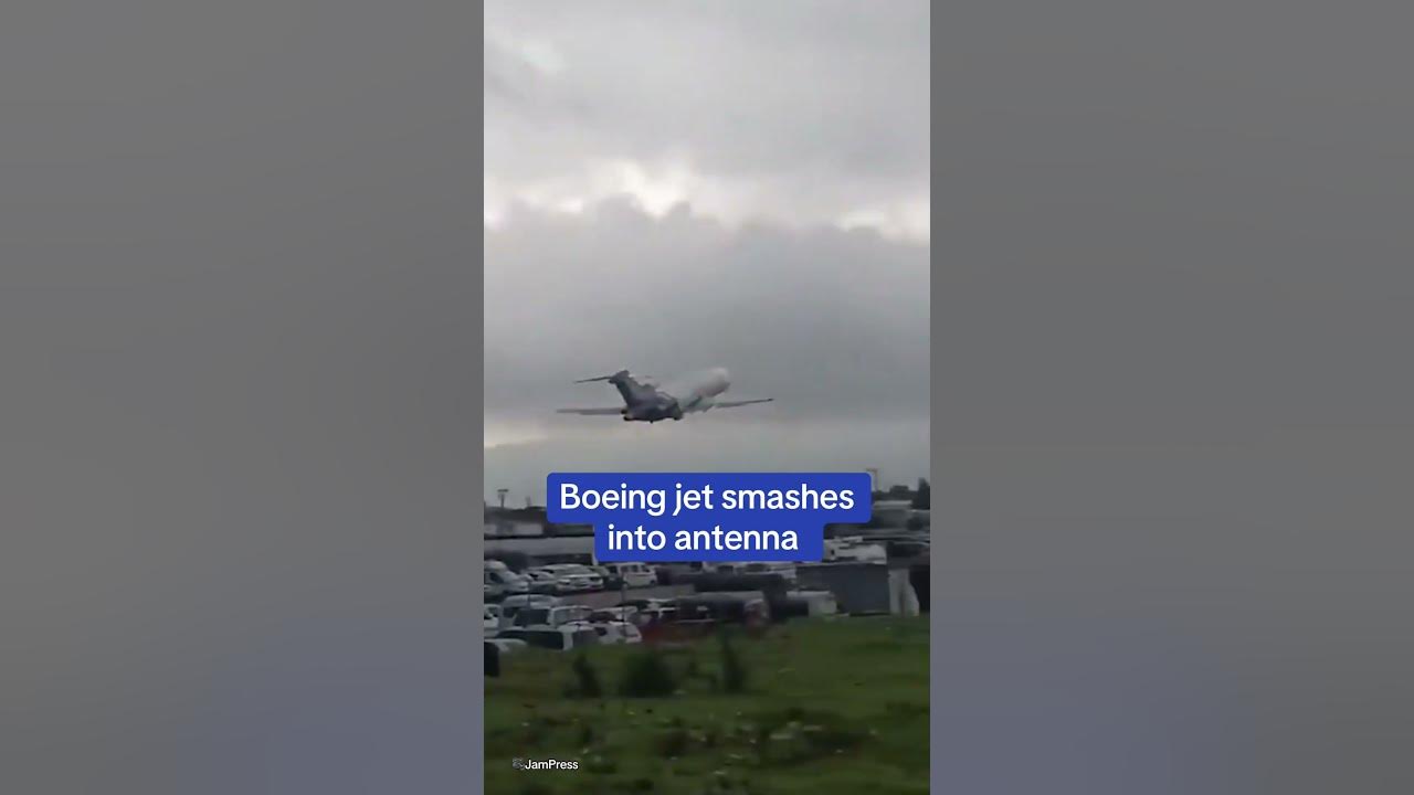 Boeing jet SMASHES into antenna 😱