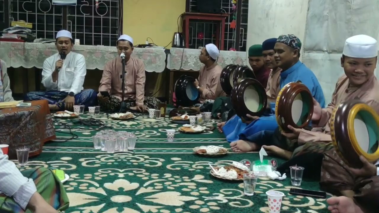 M`DIST - Allahu Allah Lailahaillallah ~ Asholatu Alannabi ~ Khoirol Bariyah