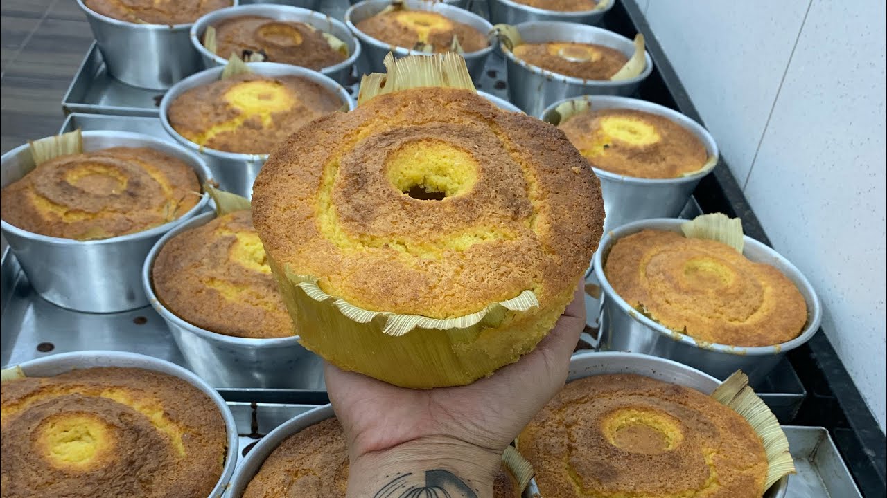 Bolo de milho na palha