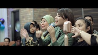 Download Lagu Let's Sing With Janna Nick MP3
