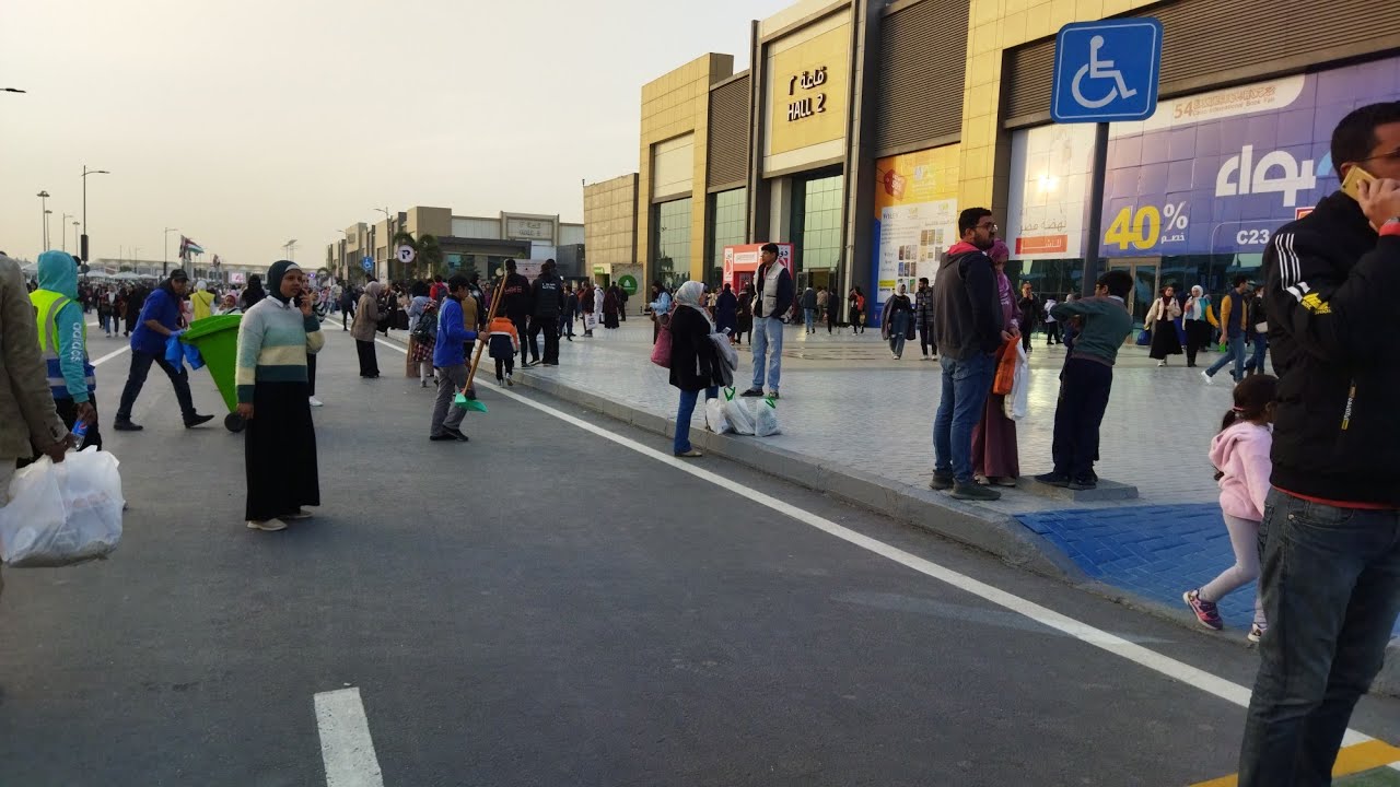 جولة في معرض الكتاب 2023- سور الأزبكية وصالة 5