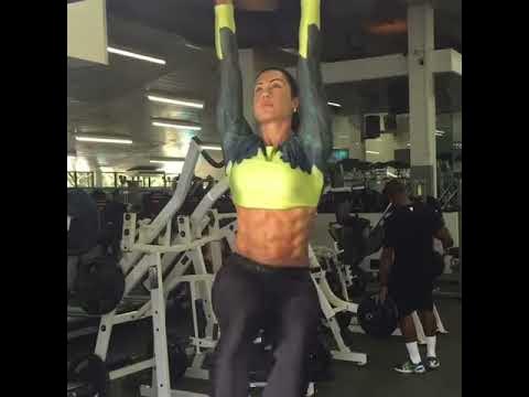 Gracyanne Barbosa ABS