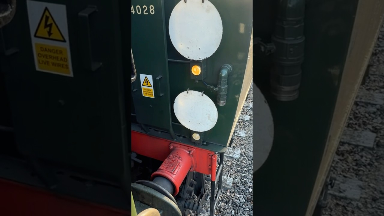 34028 Eddystone Buffering Up To The Set