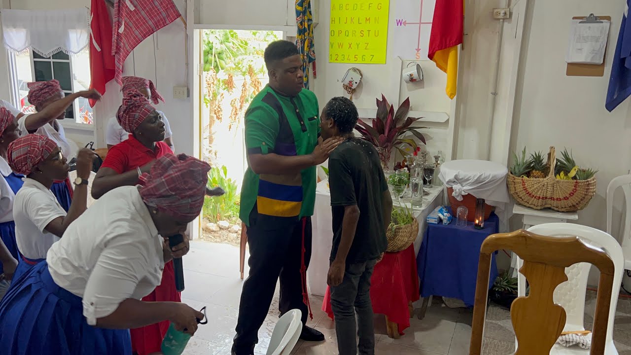 GOD USES BISHOP CAMPBELL TO DELIVER A YOUNG MAN THAT WAS SICK IN FASTING 😳😱