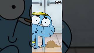 Gumball impactado al ver el resultado de su rescate en la piscina | El Increíble Mundo de Gumball