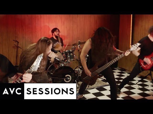 Broken Hope performs “Swamped-In Gorehog” - YouTube