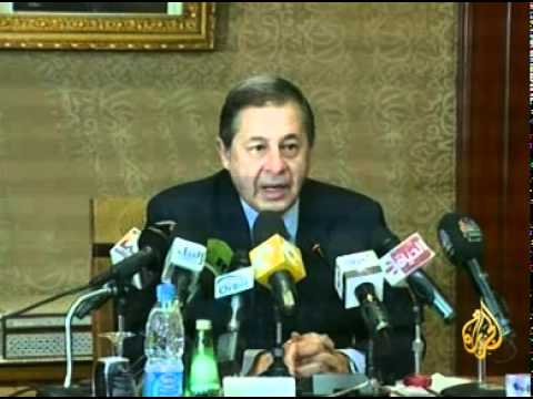 معاناة المصريين قبل عامين مع طوابير الخبز
