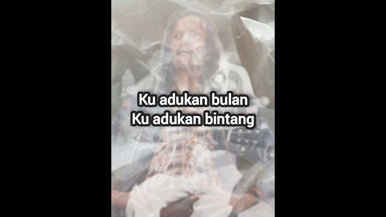 SENJA DI PENANTIAN (WITH VOCAL) GOMBLOH 