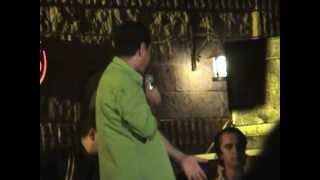 Ibrahim Tatlises - Mutlu Ol Yeter, Yetis Ya Ali, Keskin Bicak. Aso Bar Bodrum 2004. Bülent Bektas