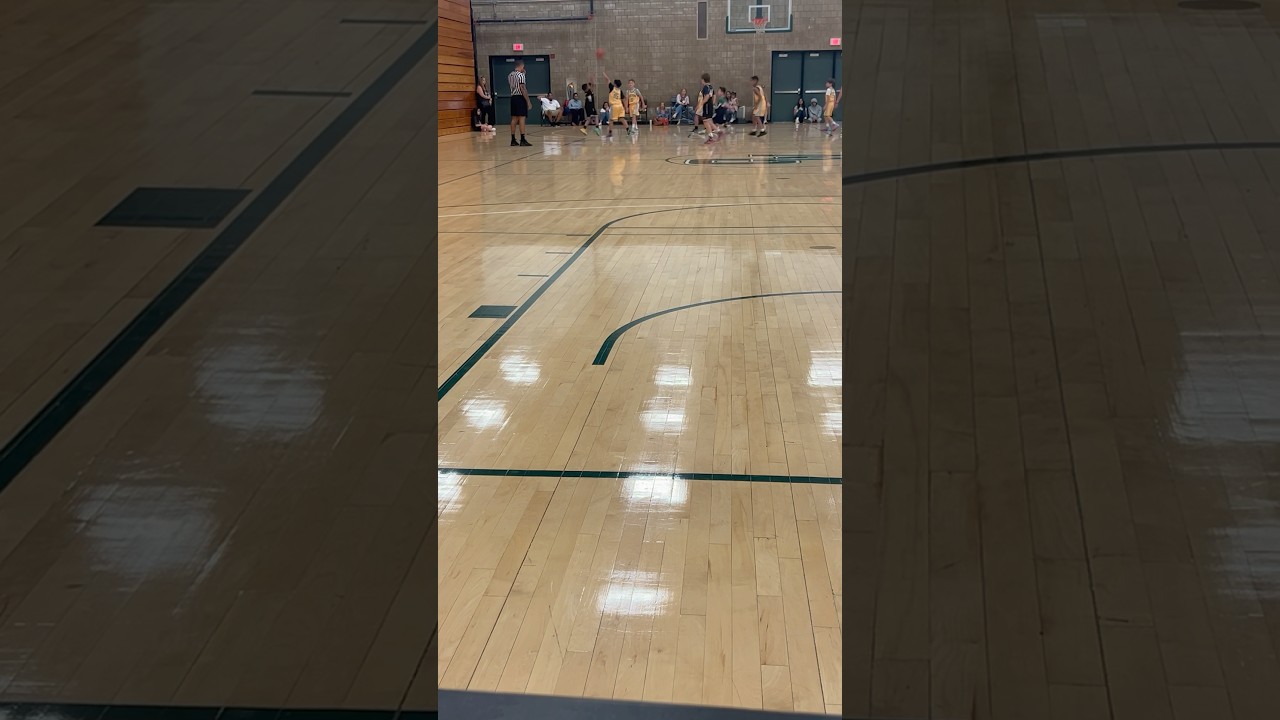 2nd grader hits ANOTHER 3 on 4th grade AAU‼️🏀🔥🔥🔥 