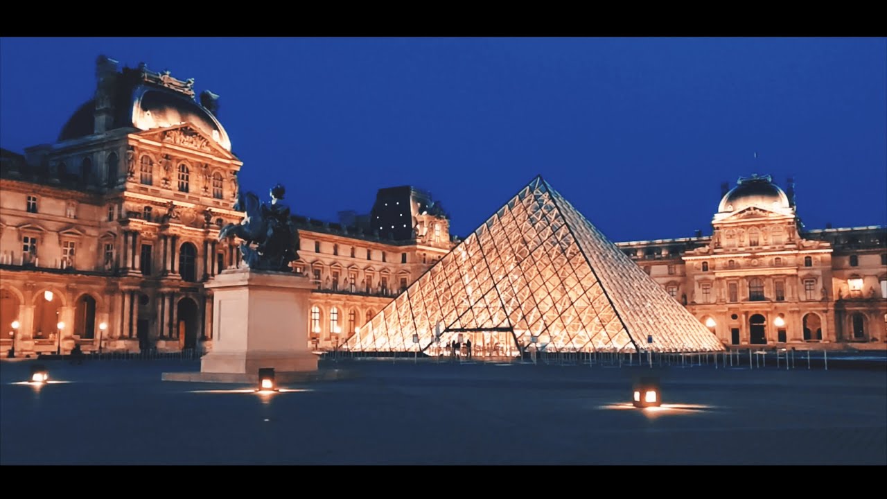 Evening walk in Paris during lockdown
