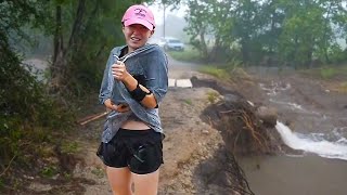 Maya gives a LIVE forecast of the floods at Alveus