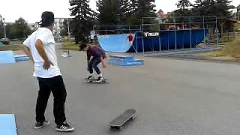 Vaek Krpej vs. Thomas Kohout S.K.A.T.E