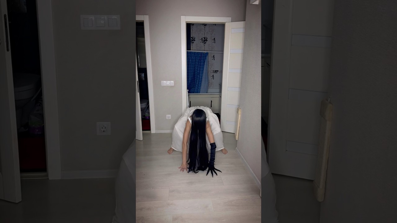 Monster in my bathroom! Part 2