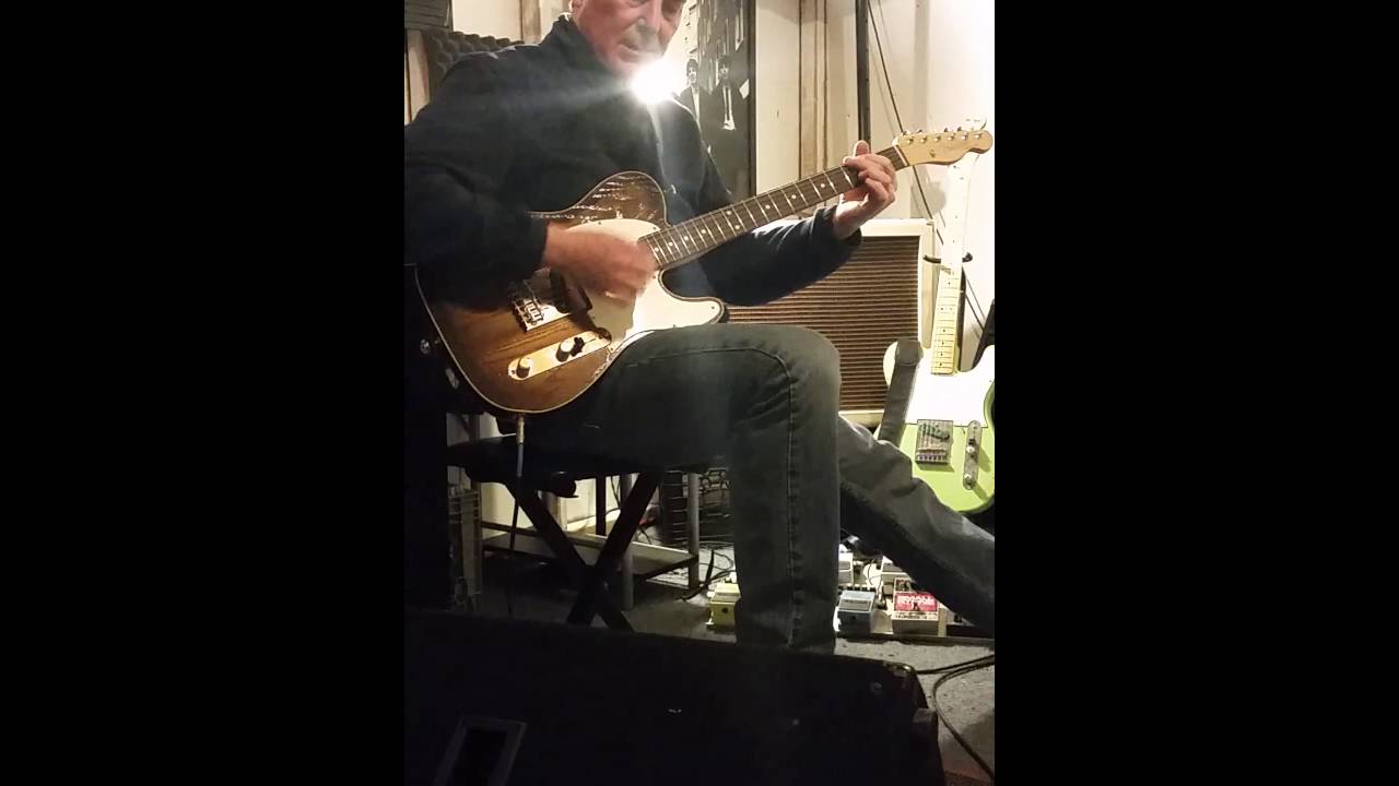 An intimate version of Pink Houses on a 61 Custom Telecaster played by Vince Berardi