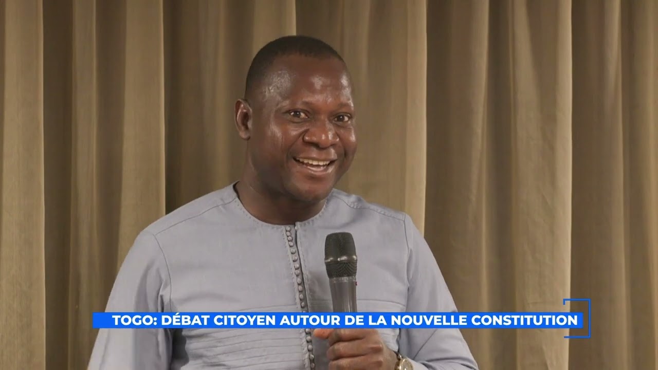 Débat citoyen autour de la nouvelle constitution