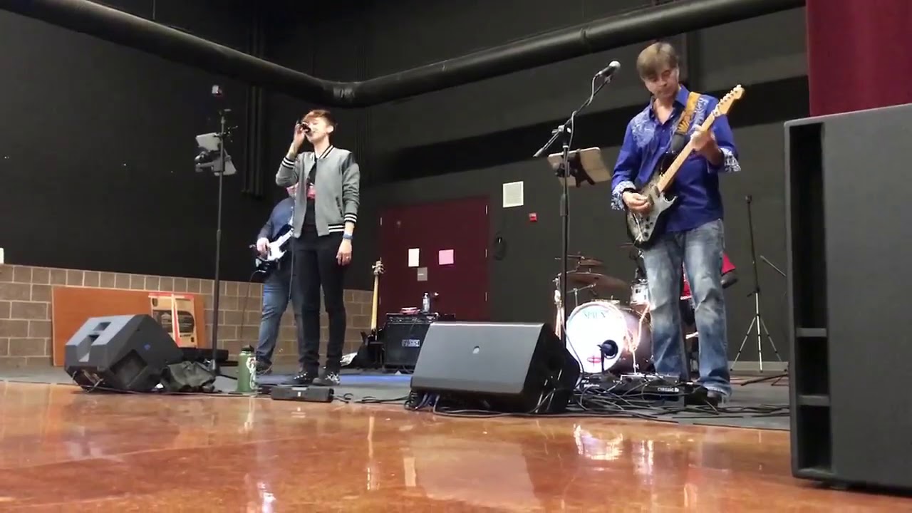 Under The Covers Band Ellensburg sound check at Kittitas High School