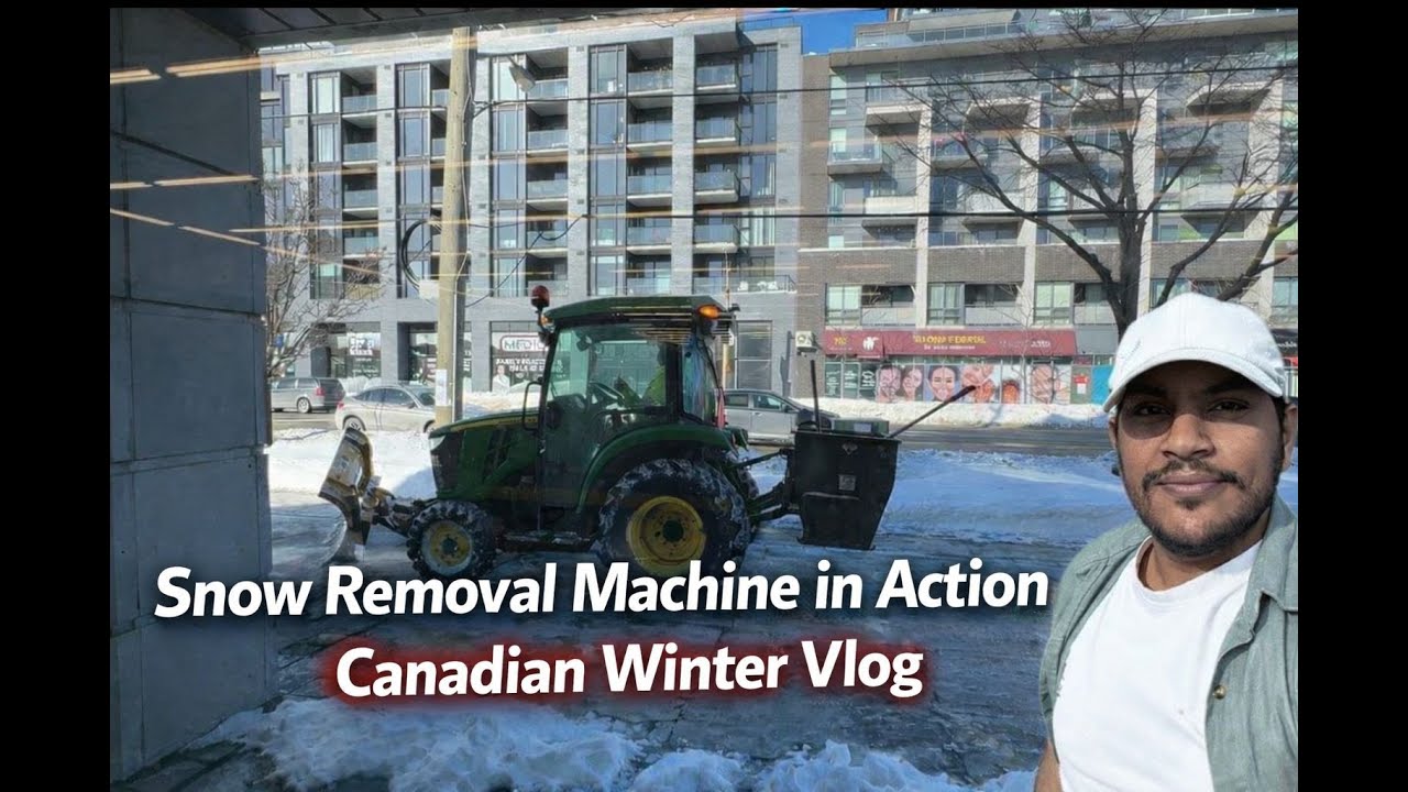 This Snow Removal Machine Cleans Roads in Seconds! 😱❄️