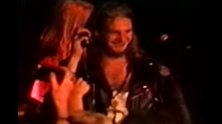 Download Lagu Alice in Chains Live 1990 [FULL SHOW - MASTER RECORDING] MP3