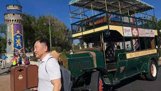 The Main Street Omnibus to Cinderella Castle, Magic Kingdom, Walt Disney World