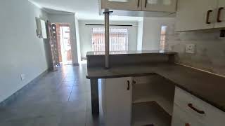 Stunning 3-Bedroom Townhouse in Sought-After Eldosec!
