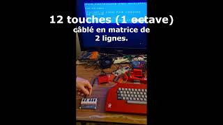 Alice Ay-3-8910 Orgue Électronique By 6502Man