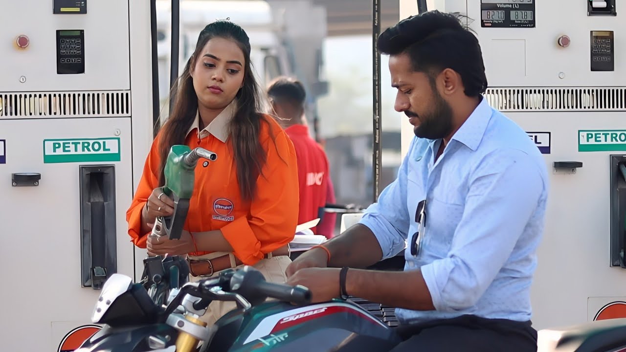 देसी की औकात | garib bana karodpati | Aukat | waqt sabka badalta hai | garib majdur bana ias officer