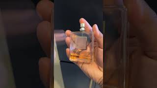 Mezcla vaselina con perfume