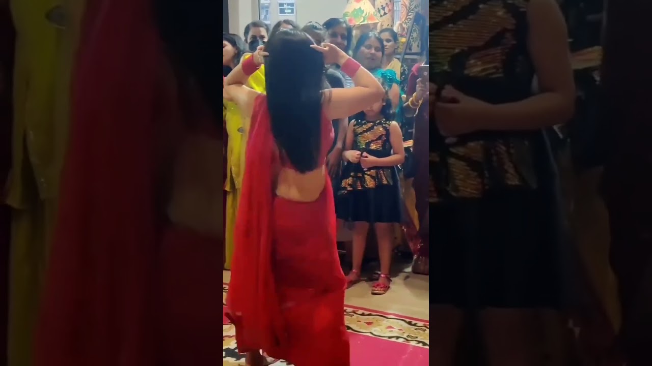 Watch Bhabhi dance video🔥 || Bhabhi belly dancing Laila me Laila ||#dance on YouTube Watch Bhabhi dance video🔥 || Bhabhi belly dancing Laila me Laila ||#dance on YouTube