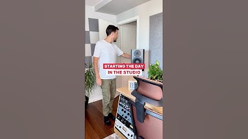 Starting The Day In The Studio.. #mixing #studio #homestudio #mastering #producer #audioengineer