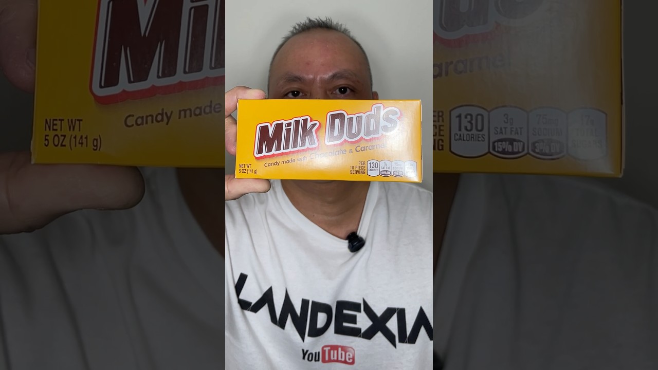 👂ASMR MILK DUDS CANDY CHOCOLATE & CARAMEL EATING SOUNDS👂