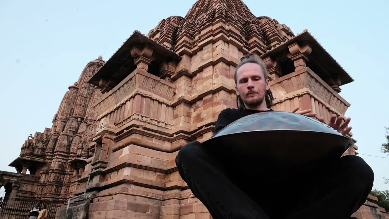 Pasha Aeon - Khajuraho Temple & Handpan Music, India 2026