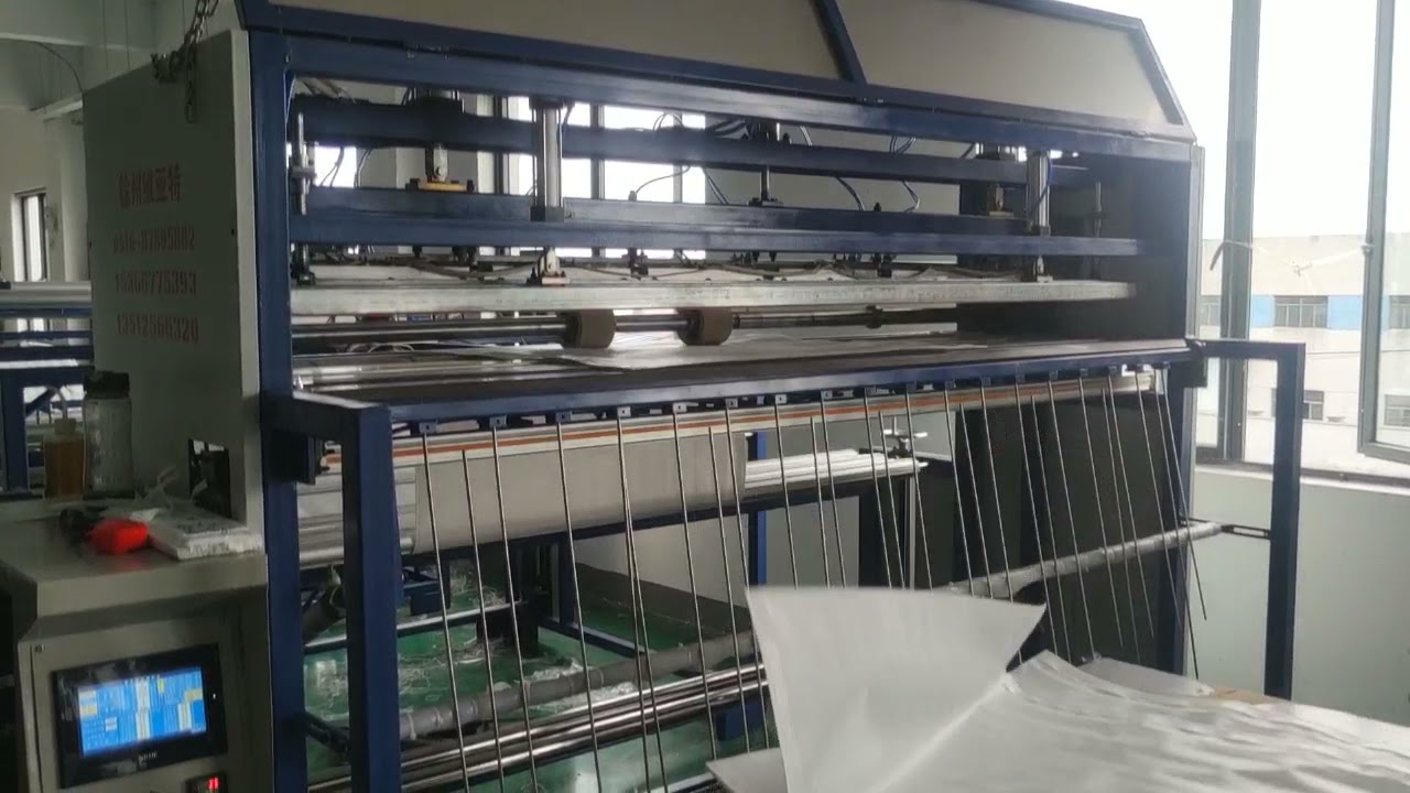 VYT FIBC fabric cutting machine