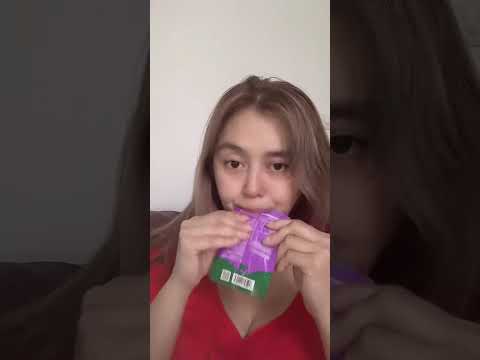 Amandafarliany ngemil sampe mulutnya belepotan