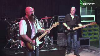 Celebrity Philippe Bluedög Gerber feat. Freddy Steady & J.C. Wirth - Trouble No More & Redhouse Wealth