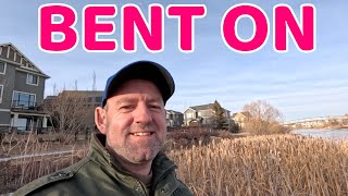 Another way to say DETERMINED in English