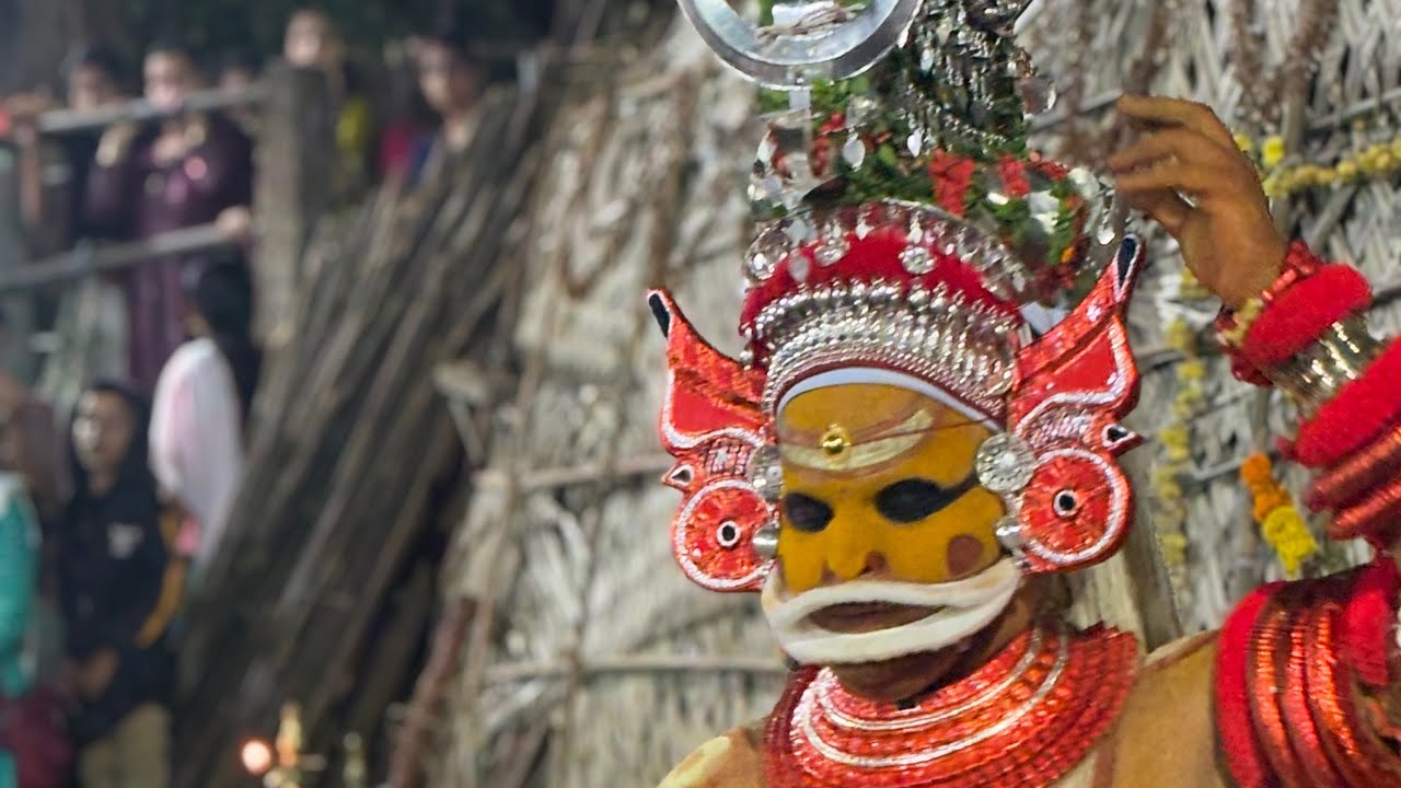 ഫാമിലിയായി ഞങ്ങൾ കുന്നത്തൂർ പാടി യിലേക് മുത്തപ്പനെ കാണാൻ 🦮 Sree muthappan Temple ⚡️Kunnathur Padi