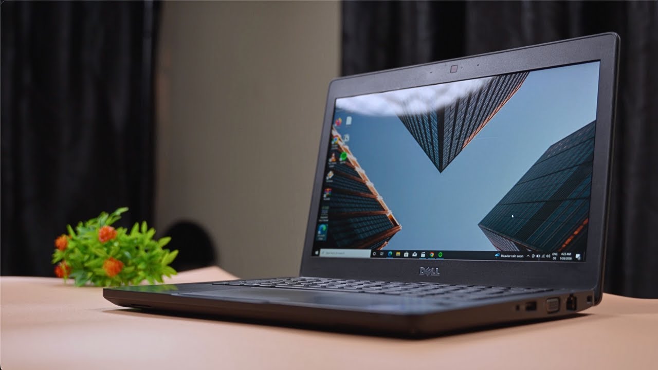 Dell Latitude 5280 Review - The Small Laptop Nobody Talks About