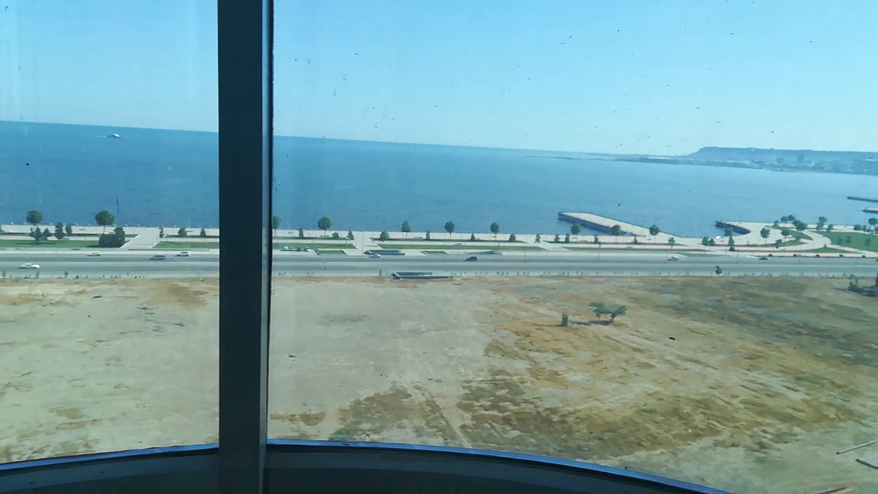 Park Azure. Панорамный лифт. Баку